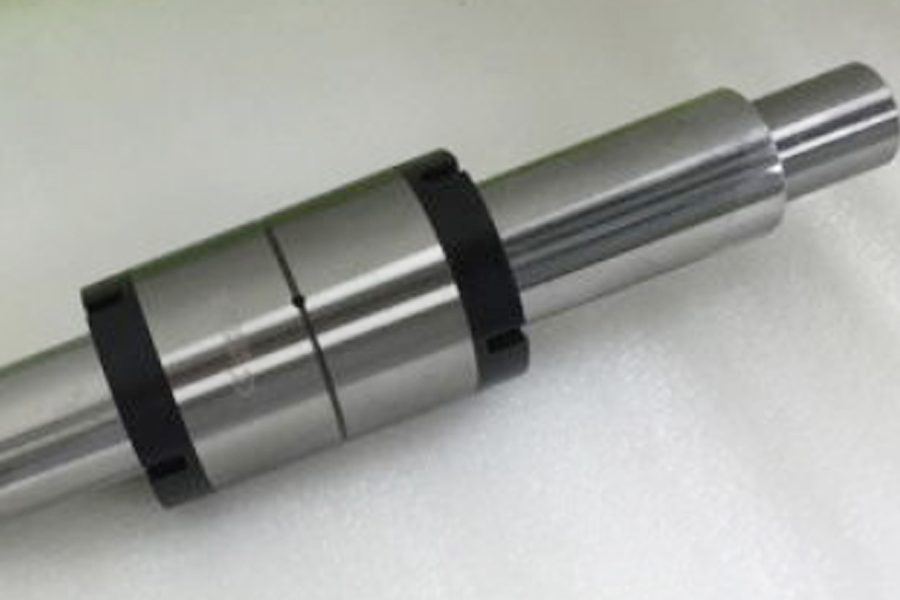 LG系列滾珠導(dǎo)軌和LZG系列滾柱導(dǎo)軌，區(qū)別在哪里？